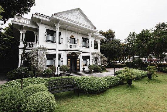 YaYa House Phuket